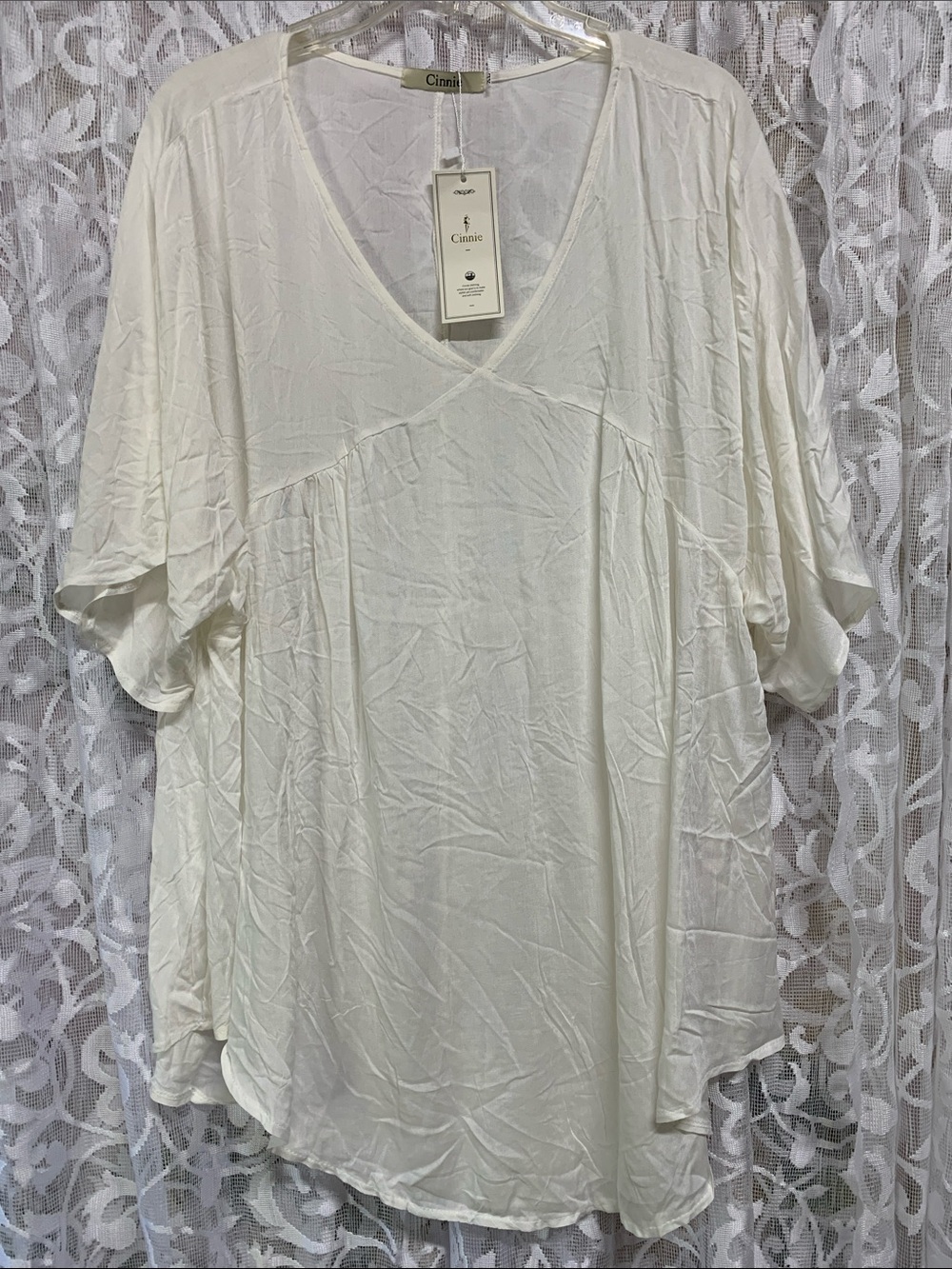 Cinnie V-Neck Relaxed Tunic Top